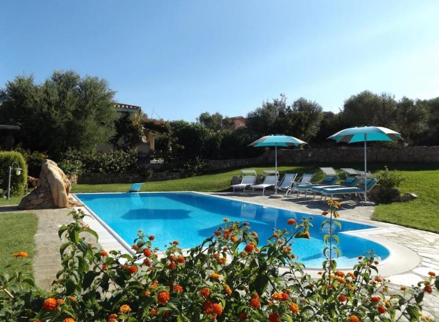 Villa Bellissima Alessandra Grande Piscina Privata Giardino Bq Posto Auto Tanaunella