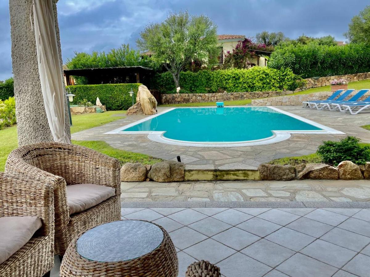 Bellissima Alessandra Grande Piscina Privata Giardino Bq Posto Auto Villa Tanaunella