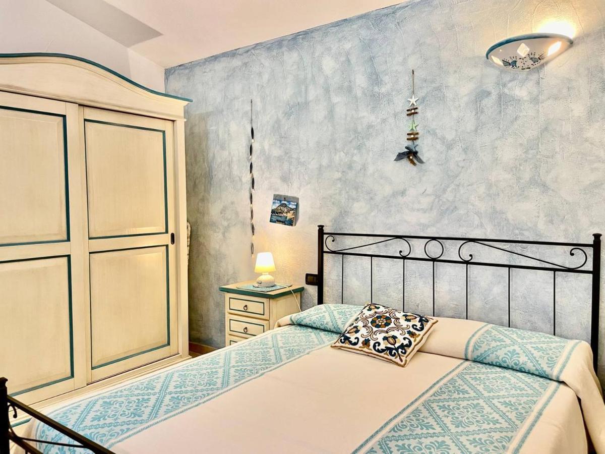 Villa Bellissima Alessandra Grande Piscina Privata Giardino Bq Posto Auto Tanaunella