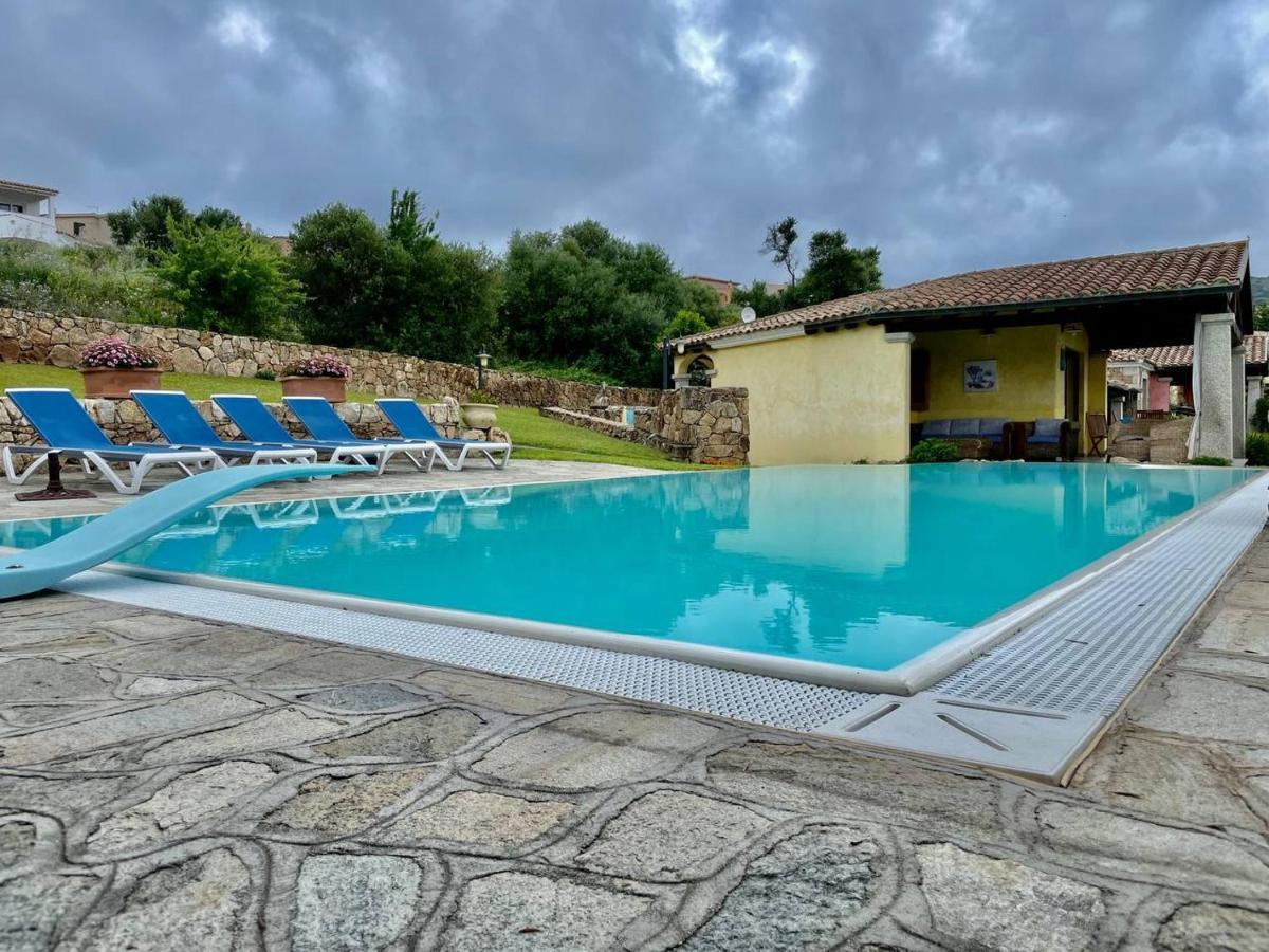 Bellissima Alessandra Grande Piscina Privata Giardino Bq Posto Auto Tanaunella